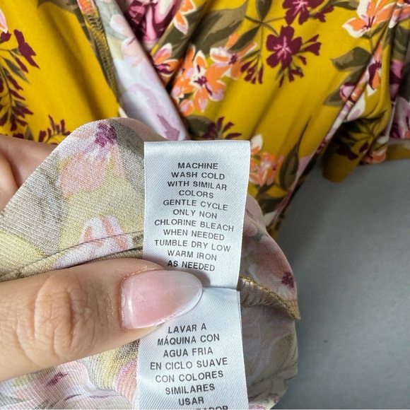 Donna Morgan Women’s Floral Print Yellow Dress Belted size 14 - Picture 4 of 10